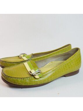 Cole Haan Green Leather Alligator Print Buckled Loafers Flats, Size 8